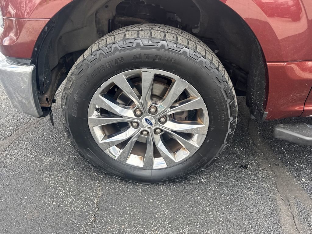 Used 2016 Ford F150 XLT w/ Equipment Group 302A Luxury image 19