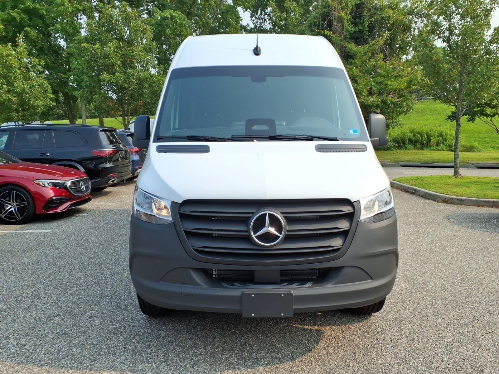 New 2026 Mercedes-Benz Sprinter 2500 image 2