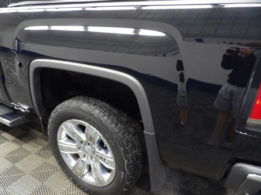 Used 2018 GMC Sierra 1500 SLT AWD/4WD image 33