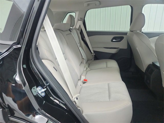 New 2025 Nissan Rogue SV image 34