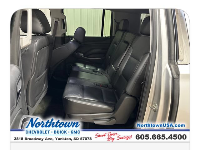 Used 2015 Chevrolet Suburban LT w/ Luxury Package AWD/4WD image 25