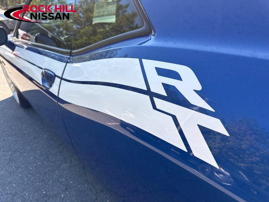 Used 2012 Dodge Challenger R/T RWD image 27