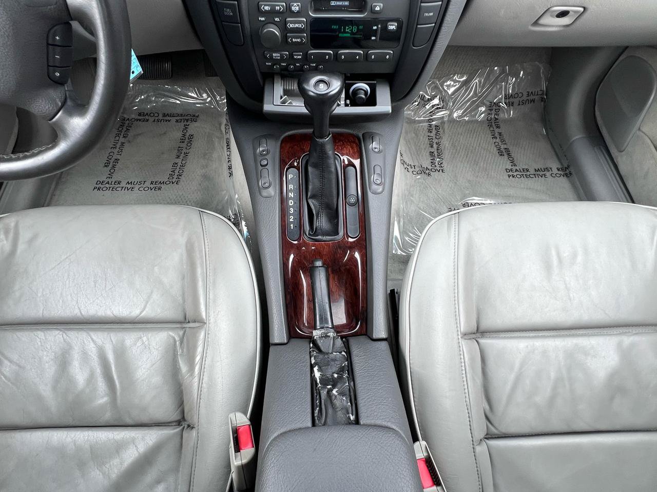 Used 1997 Cadillac Catera RWD image 53