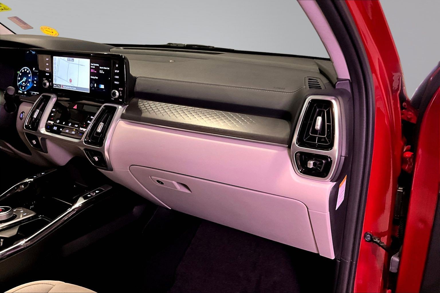 Used 2023 Kia Sorento SX Prestige w/ Panoramic Sunroof Package image 26