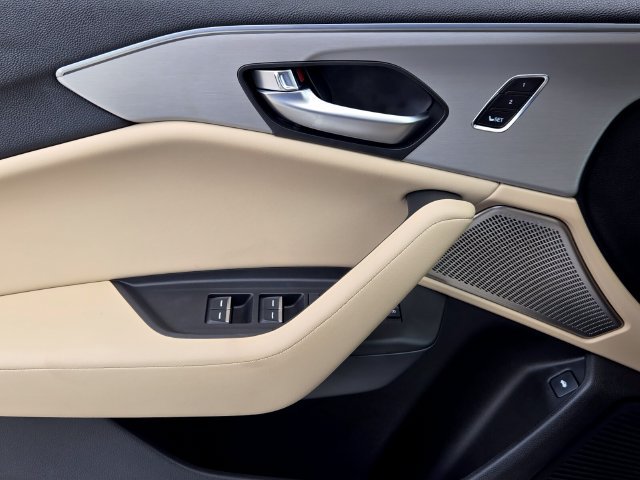 Certified 2025 Acura TLX w/ Technology Package FWD image 28