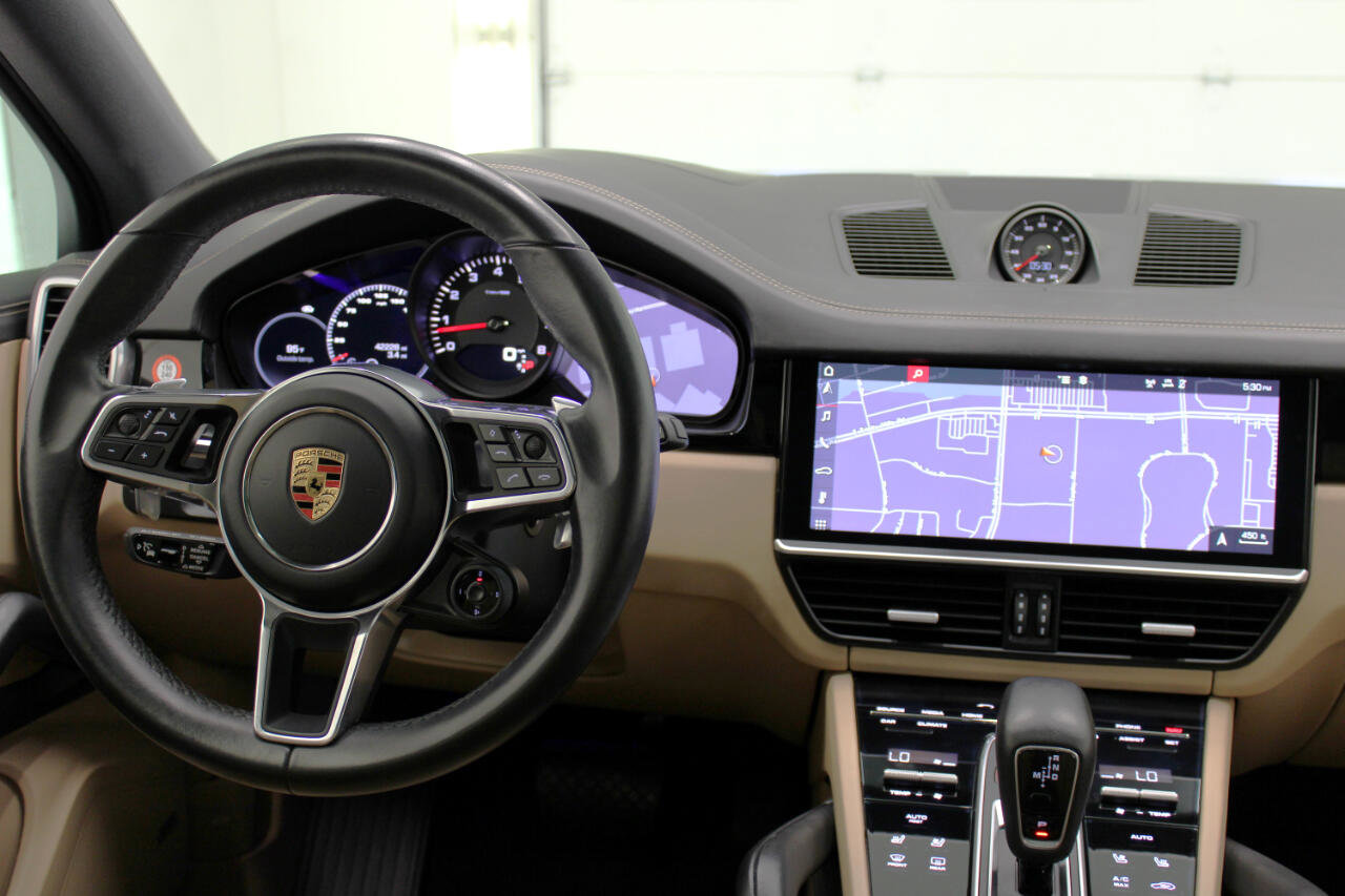 Used 2019 Porsche Cayenne image 56