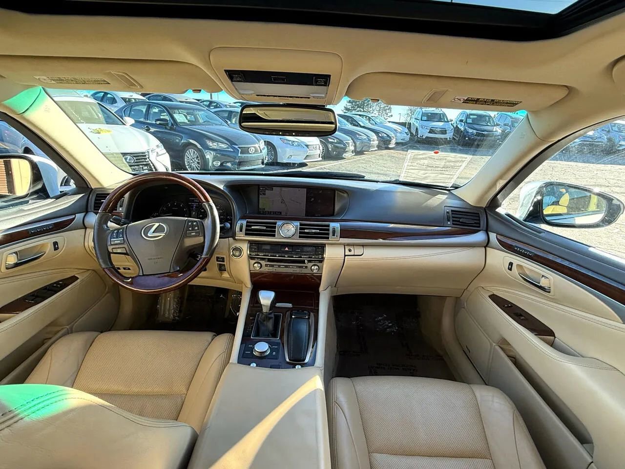 Used 2015 Lexus LS 460 w/ Comfort Package RWD image 21
