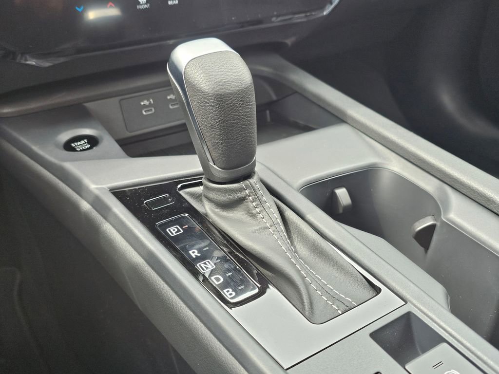 New 2026 Nissan Sentra SV FWD image 25
