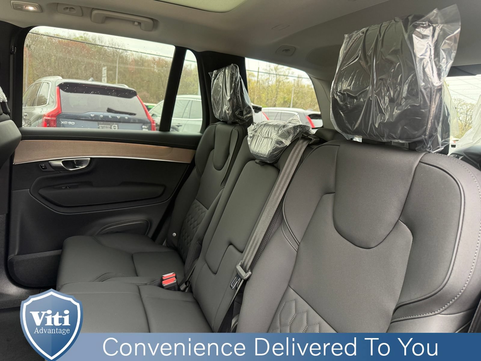 New 2026 Volvo XC90 B6 Plus w/ Protection Package Premier AWD/4WD image 14