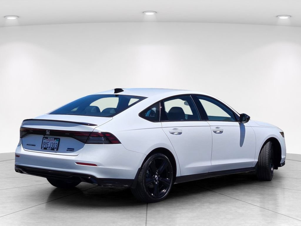 Used 2026 Honda Accord Sport image 4