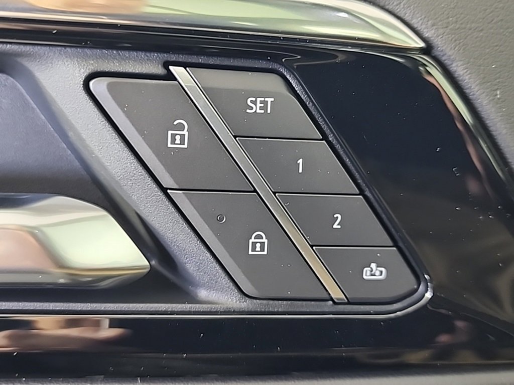 New 2026 Chevrolet Suburban Z71 w/ Comfort Package image 45