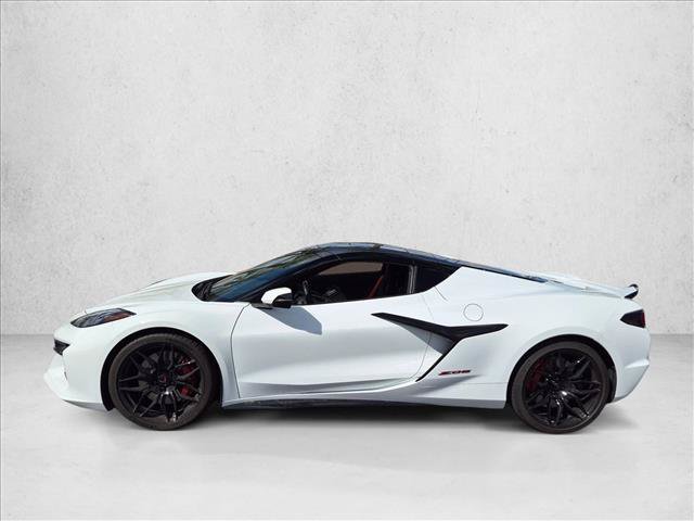 Used 2025 Chevrolet Corvette Z06 w/ Stealth Interior Trim Package RWD image 8