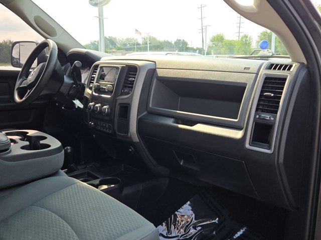 Used 2018 RAM 2500 Tradesman w/ Chrome Appearance Group AWD/4WD image 5
