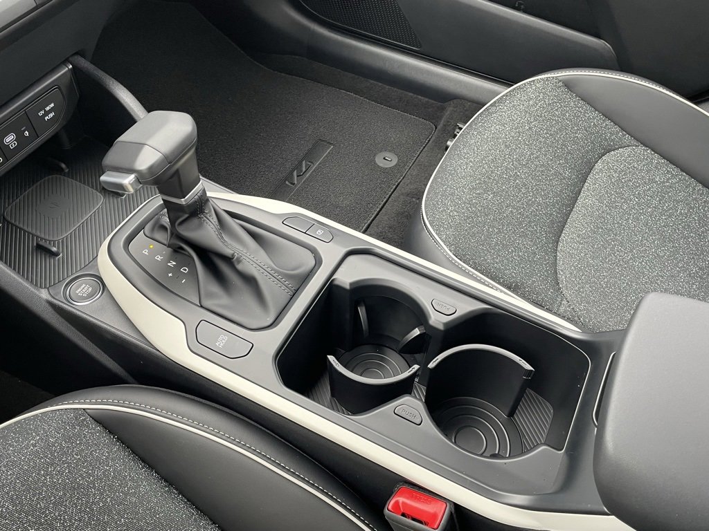 New 2025 Kia K4 GT-Line w/ GT-Line Sunroof Package image 19