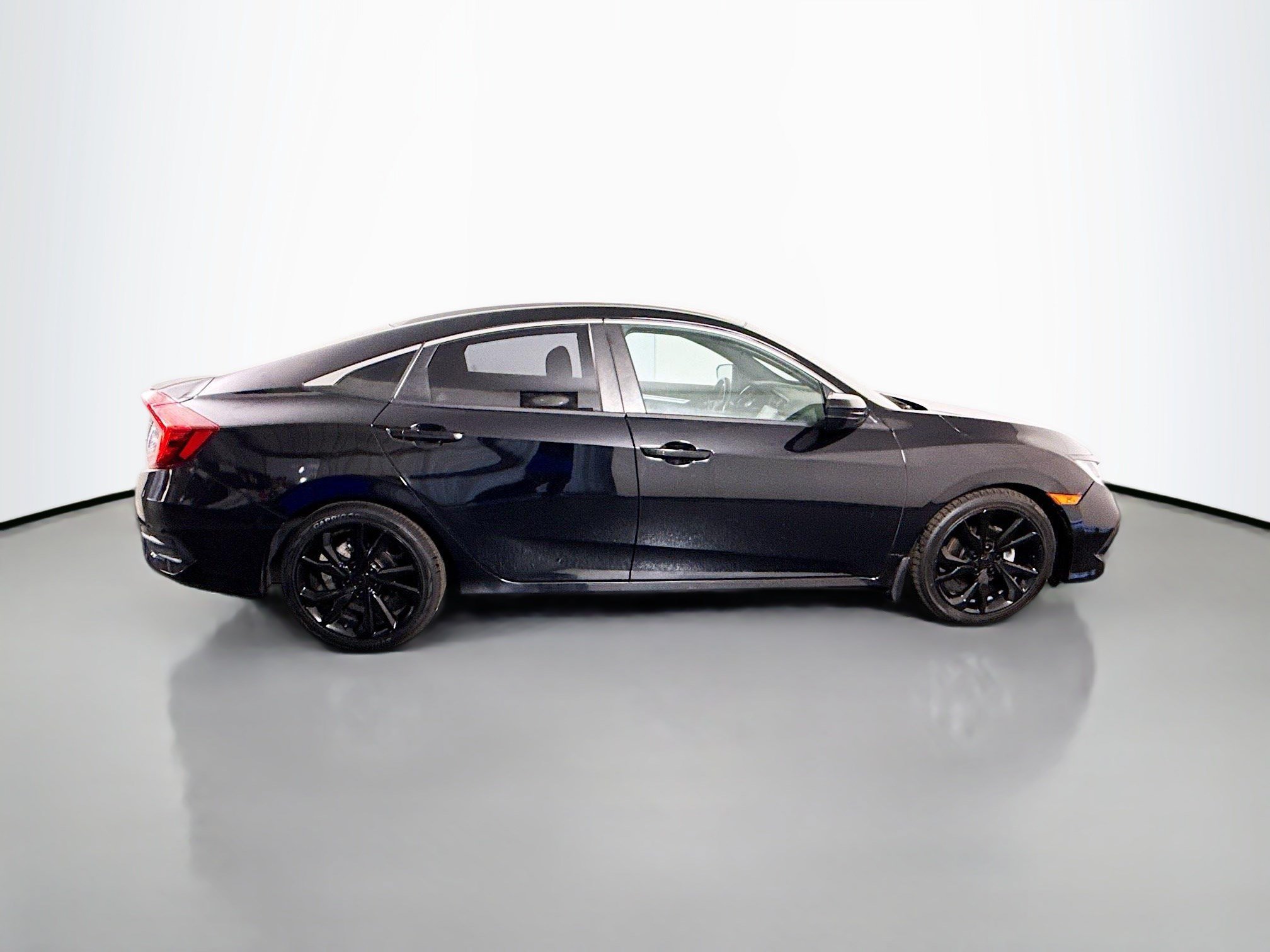 Used 2019 Honda Civic Sport image 11