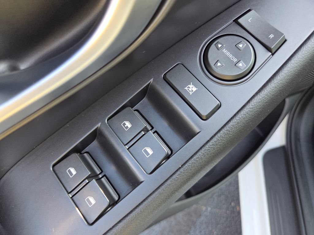 Used 2018 Hyundai Elantra GT FWD image 27