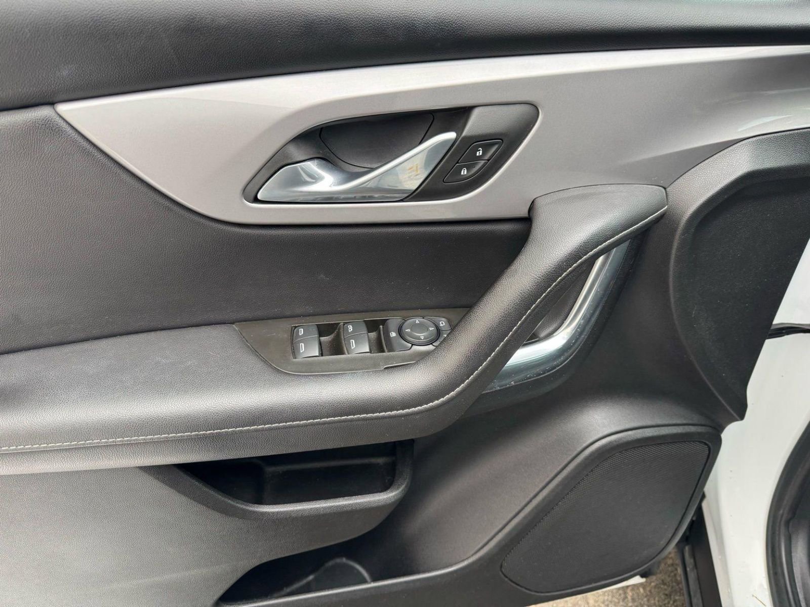 Used 2023 Chevrolet Blazer LT w/ Midnight/Sport Edition AWD/4WD image 19