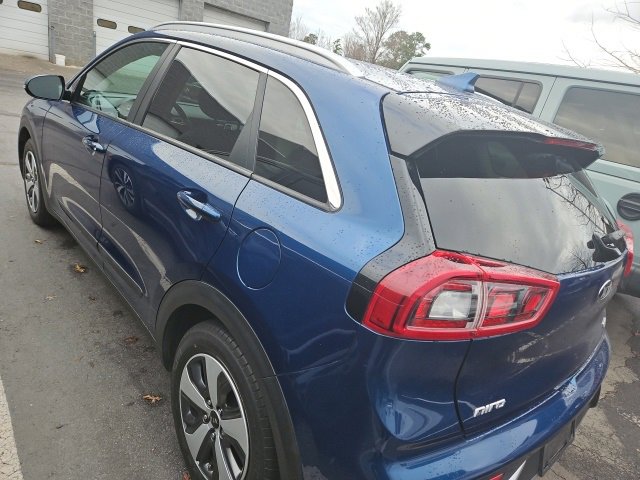 Used 2019 Kia Niro EX image 8