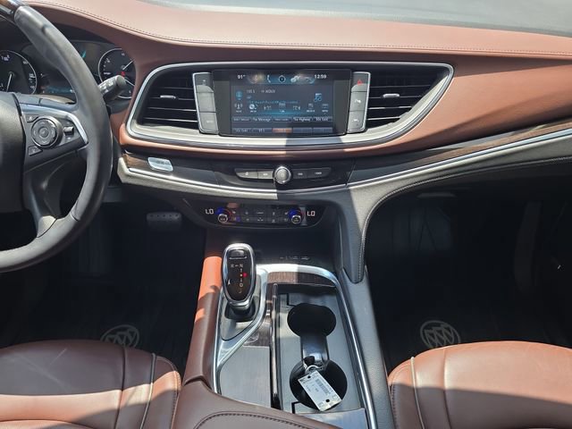Certified 2019 Buick Enclave Avenir w/ Avenir Technology Package FWD image 13