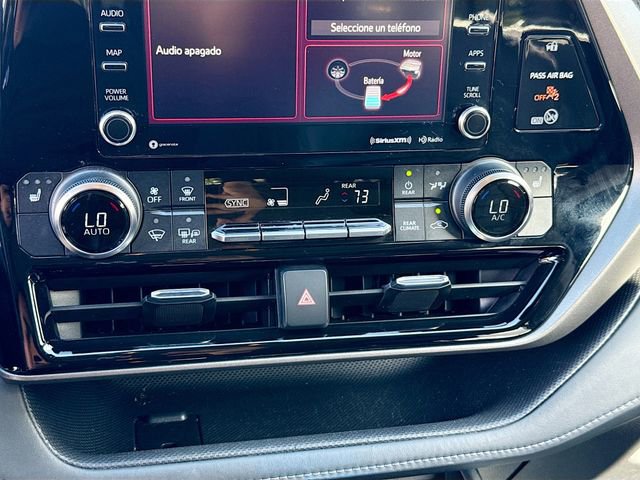 Used 2022 Toyota Highlander XLE image 15
