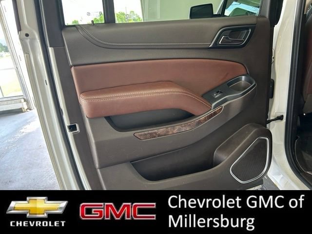 Used 2017 Chevrolet Suburban Premier AWD/4WD image 20