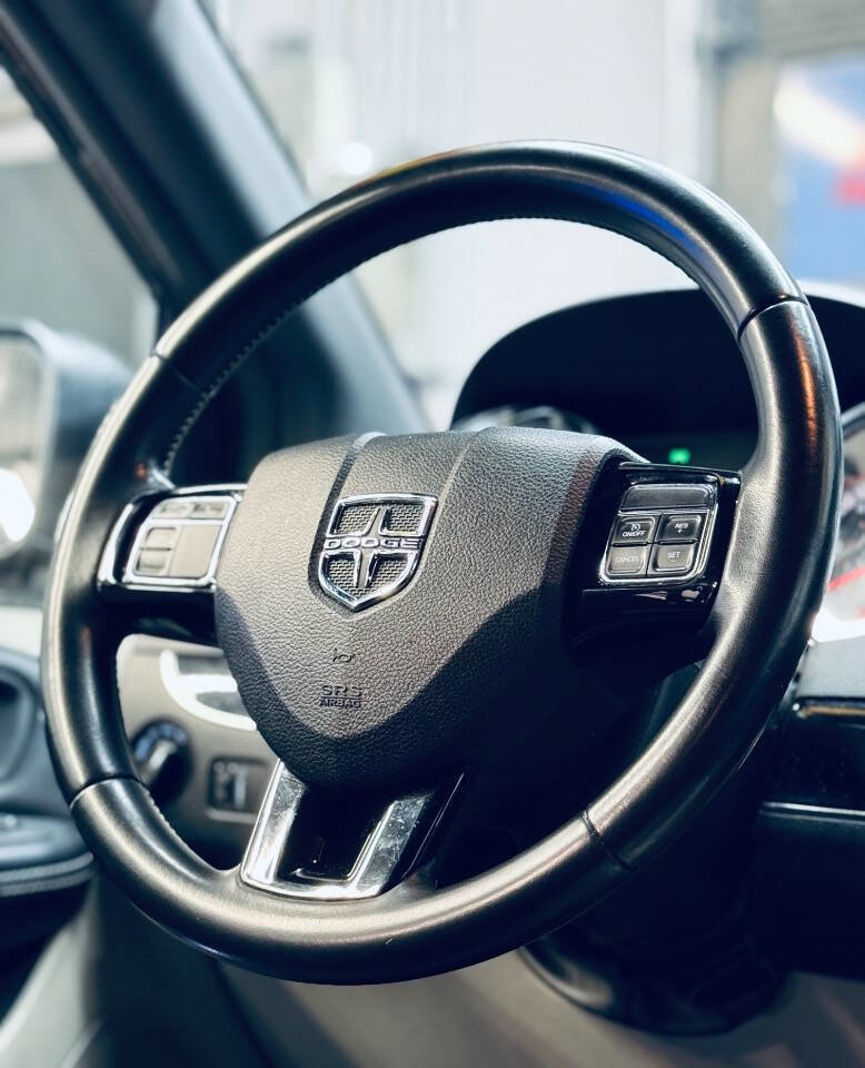 Used 2019 Dodge Grand Caravan GT FWD image 17