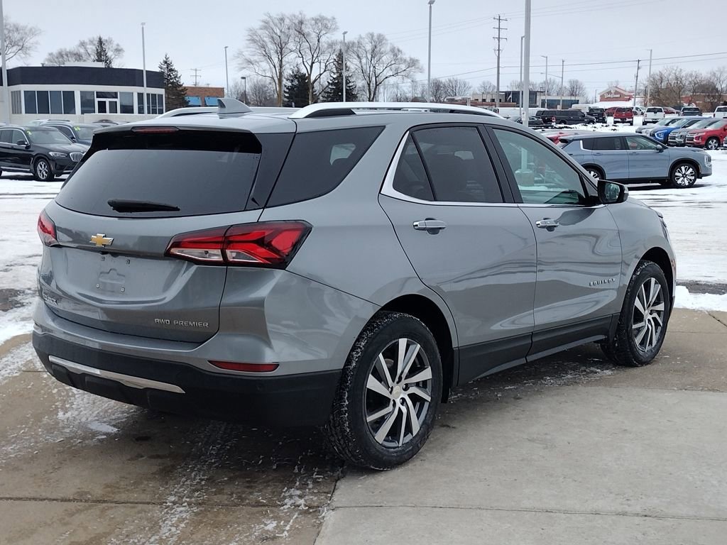 Used 2024 Chevrolet Equinox Premier image 15