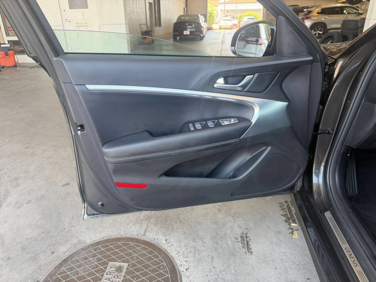 Used 2026 Genesis G70 2.5T RWD image 18