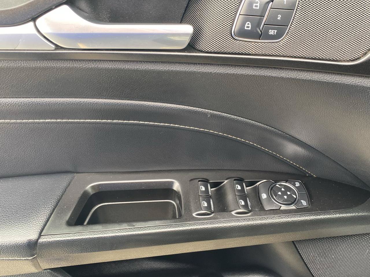Used 2017 Ford Fusion Titanium AWD/4WD image 17
