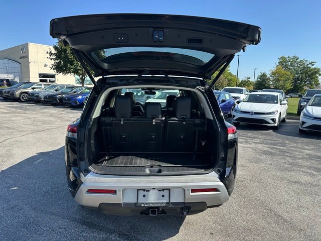 Used 2022 Nissan Pathfinder SL w/ SL Premium Package image 10