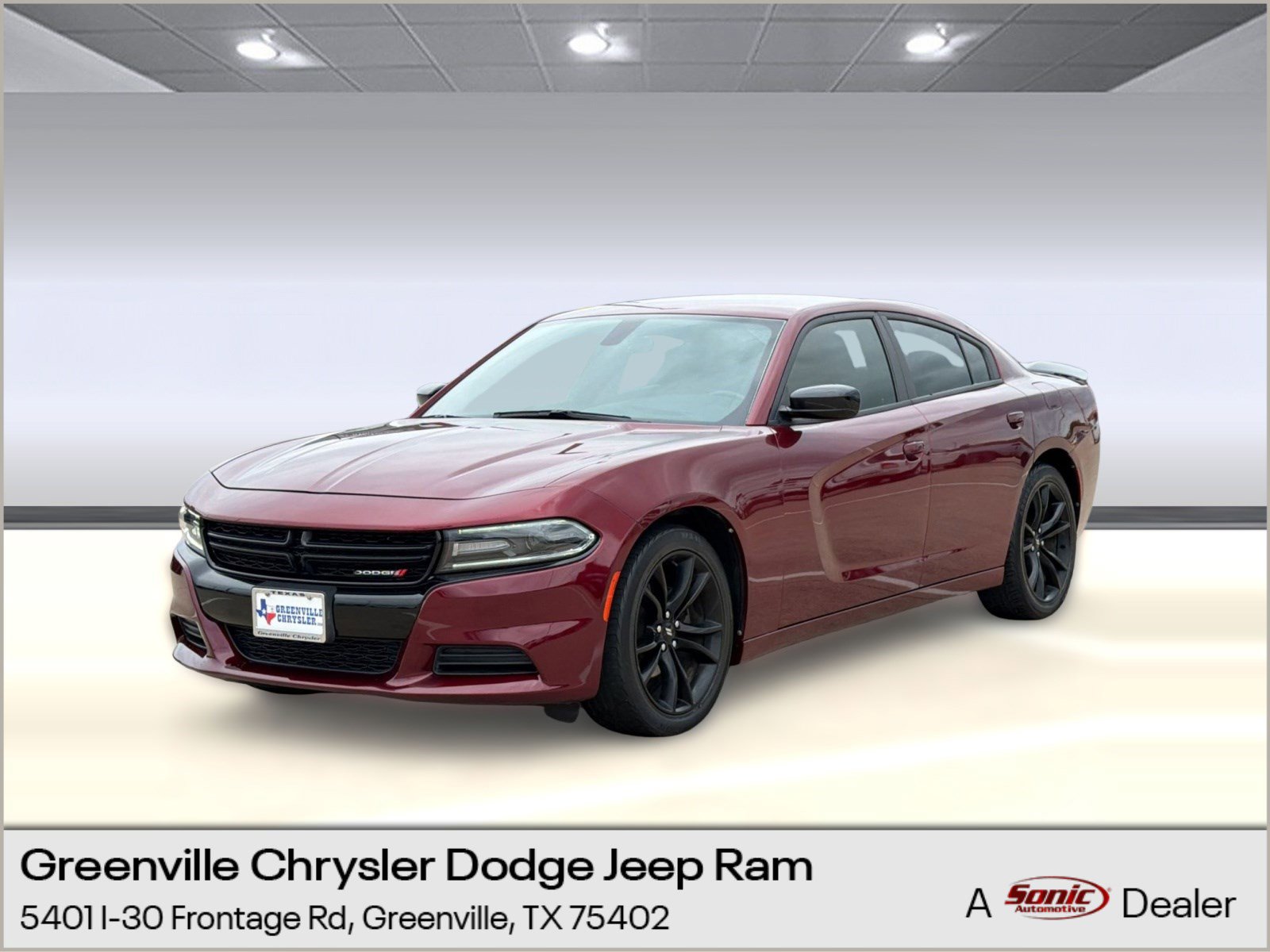 Used 2018 Dodge Charger SXT w/ Blacktop Package RWD image 1