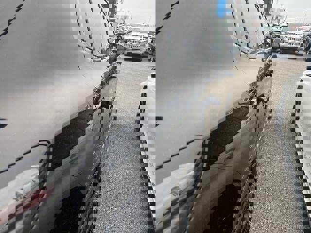 Used 2024 Chevrolet Equinox EV RS image 23