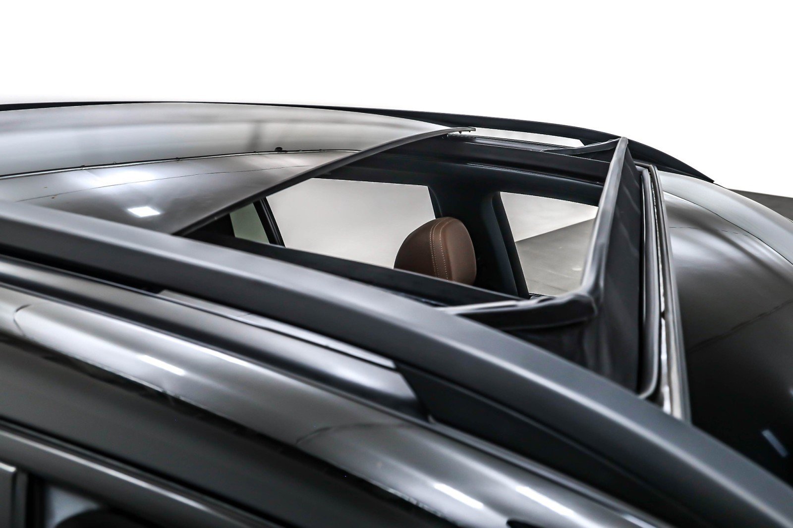 Certified 2024 Mercedes-Benz GLS 450 4MATIC image 22