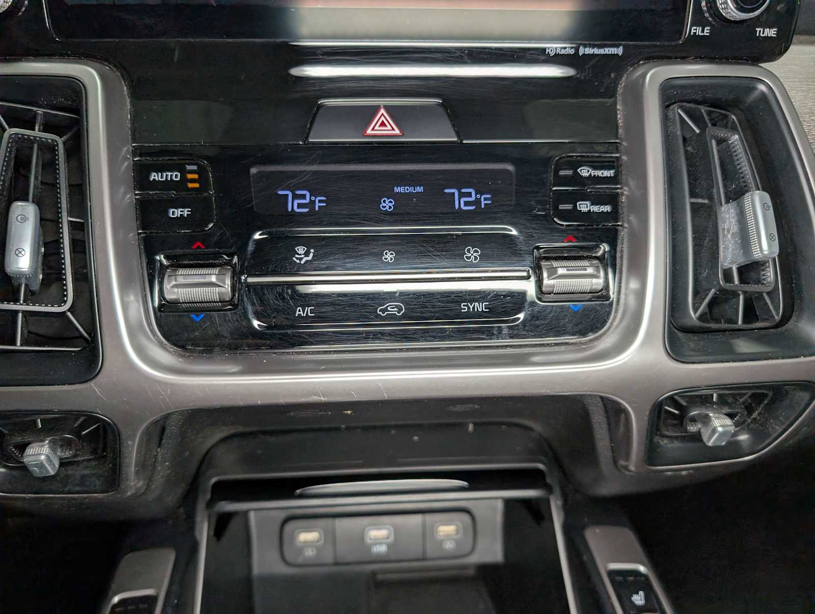 Certified 2022 Kia Sorento S image 30