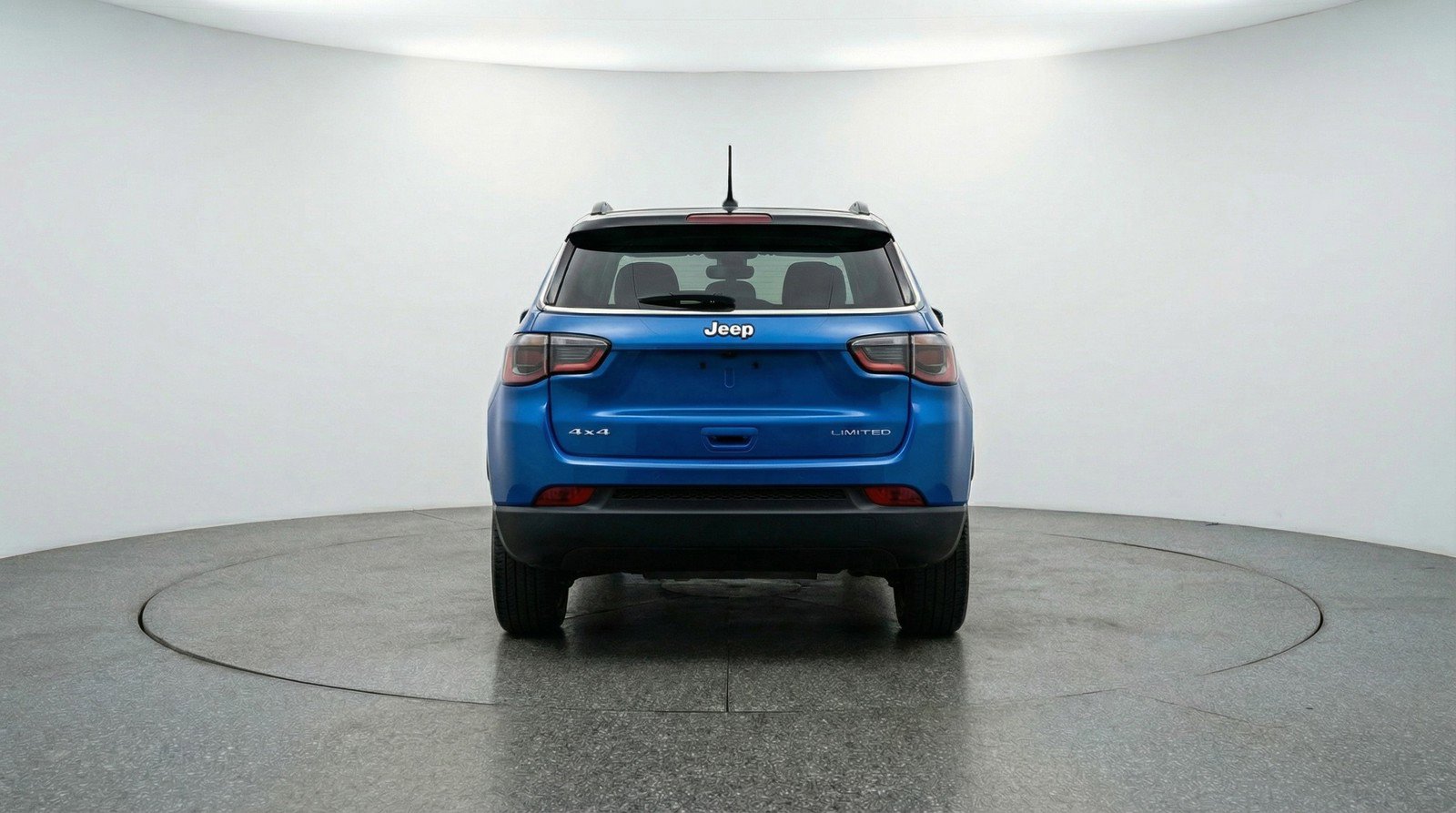 Used 2025 Jeep Compass Limited image 7