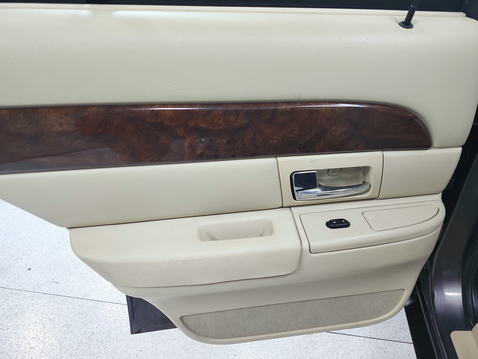 Used 2007 Mercury Grand Marquis GS RWD image 34
