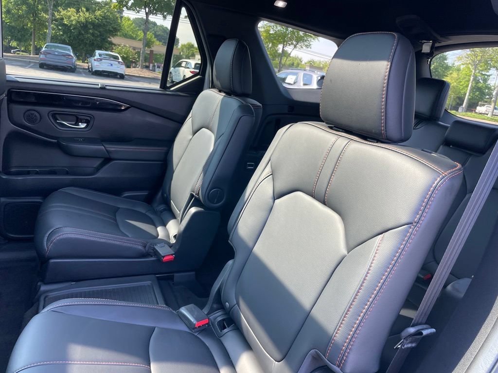 Certified 2024 Honda Pilot TrailSport image 43