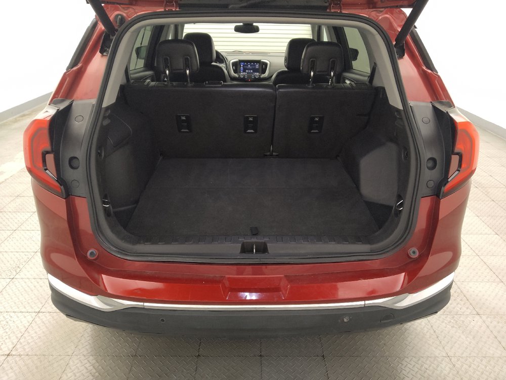 Used 2019 GMC Terrain SLT w/ Preferred Package FWD image 29