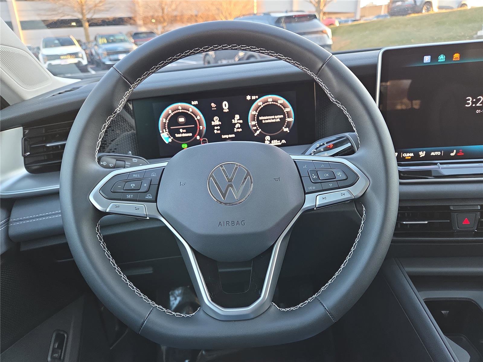 New 2026 Volkswagen Tiguan SE image 15