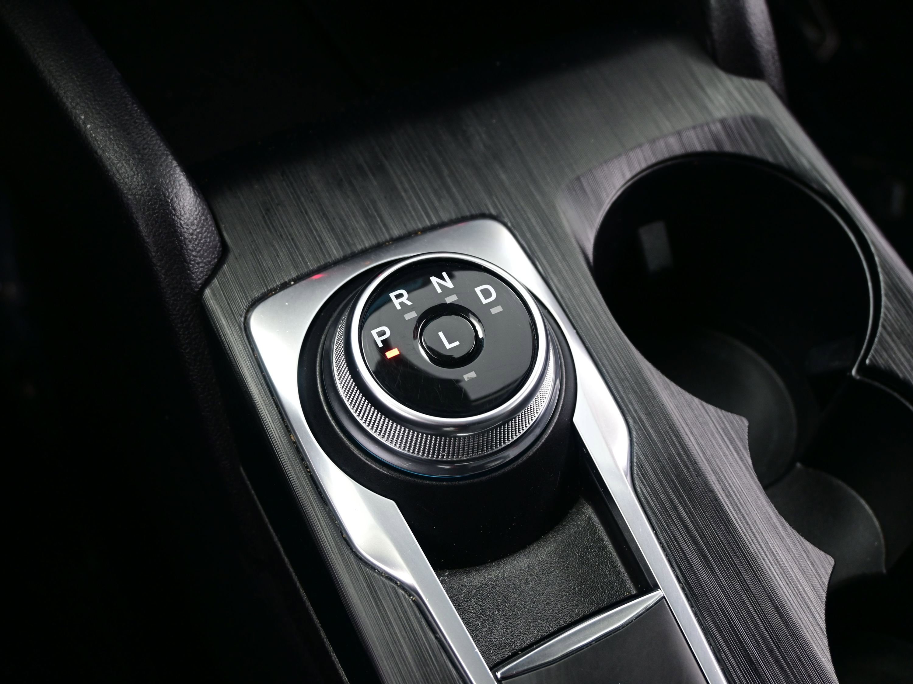 Used 2022 Ford Escape SEL image 22