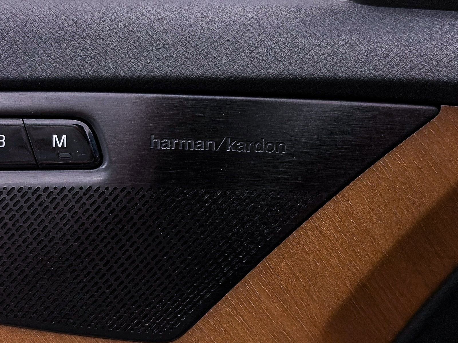 Used 2024 Volvo XC90 B6 Plus w/ Protection Package Premier image 6