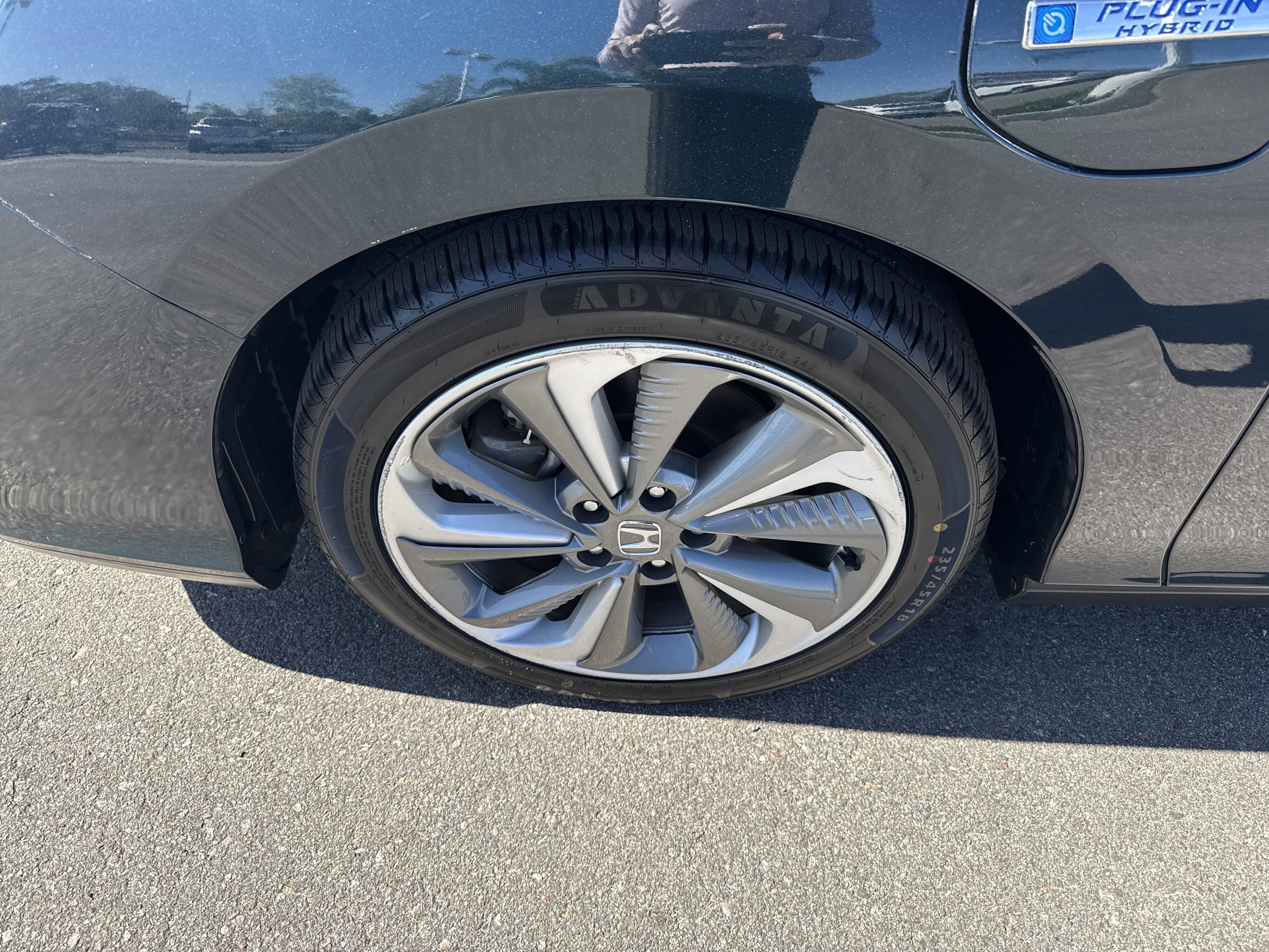 Used 2018 Honda Clarity Touring image 11