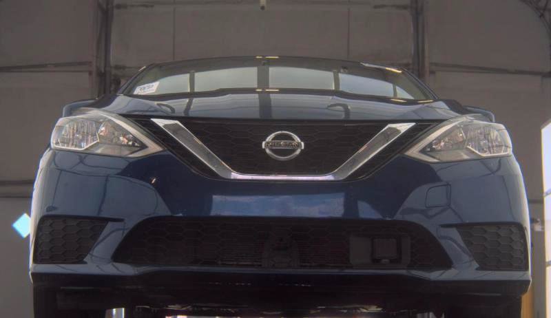Used 2019 Nissan Sentra SV w/ Special Edition Package FWD image 4