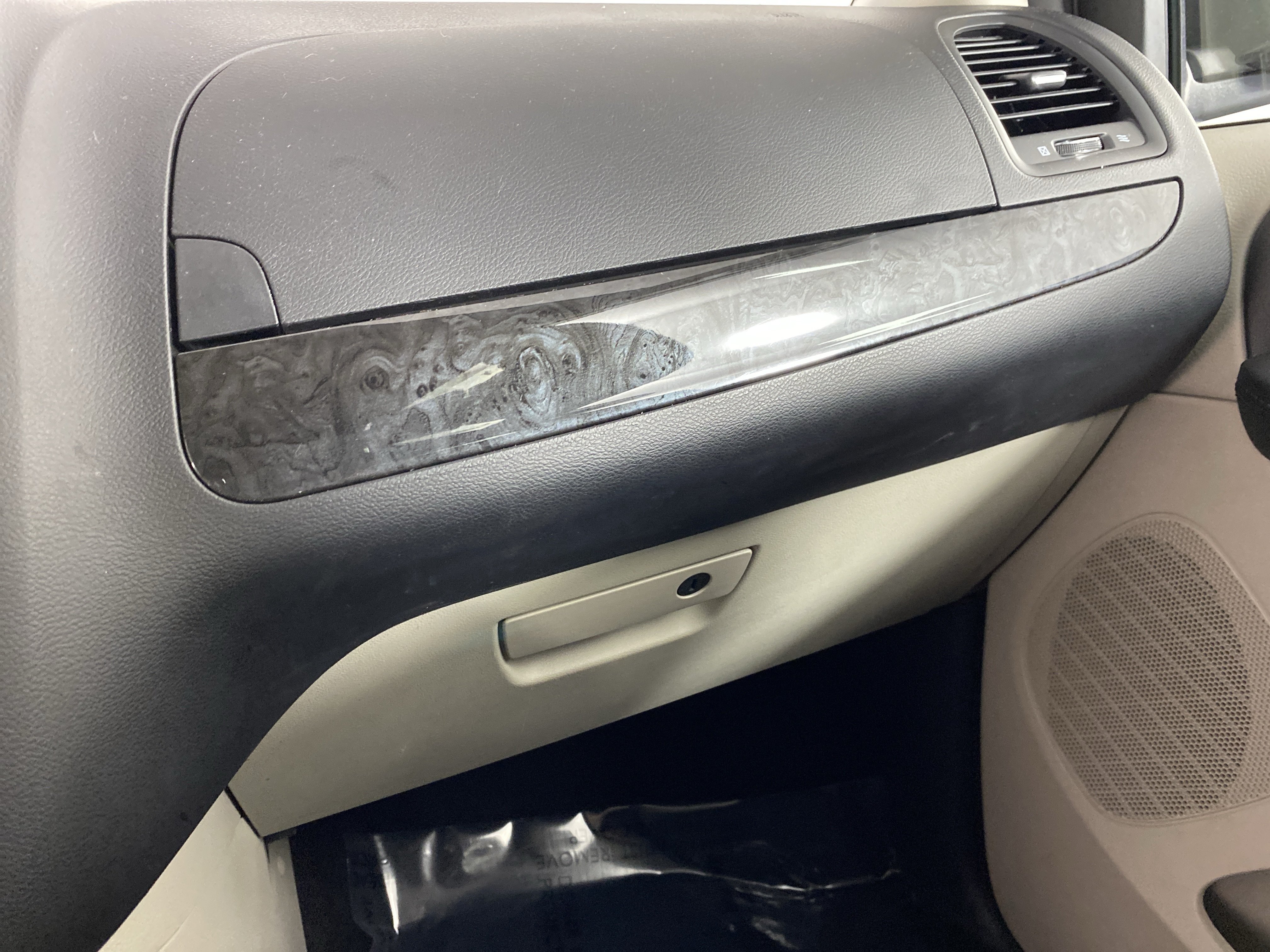 Used 2017 Dodge Grand Caravan SE w/ Power Window Group FWD image 29