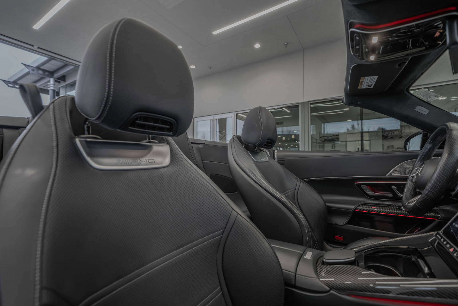 Used 2022 Mercedes-Benz SL 55 AMG 4MATIC image 36