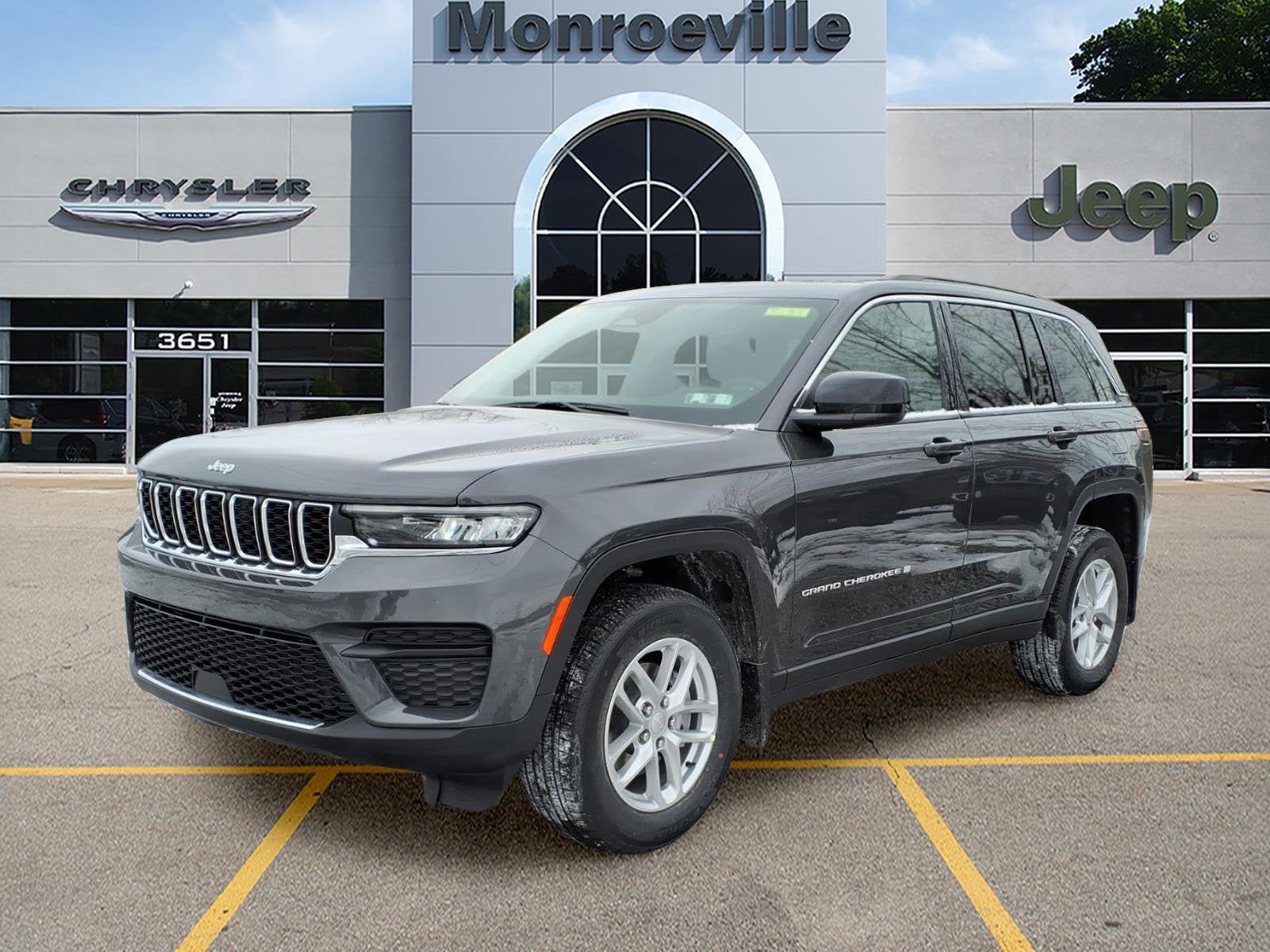 New 2026 Jeep Grand Cherokee Laredo X