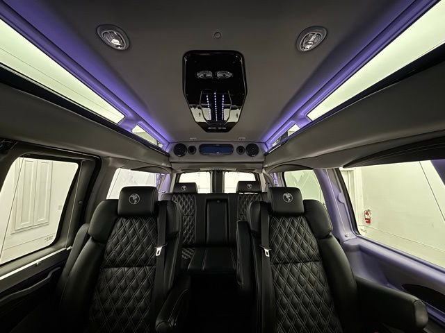 Used 2024 Chevrolet Express 2500 w/ Driver Convenience Package image 2