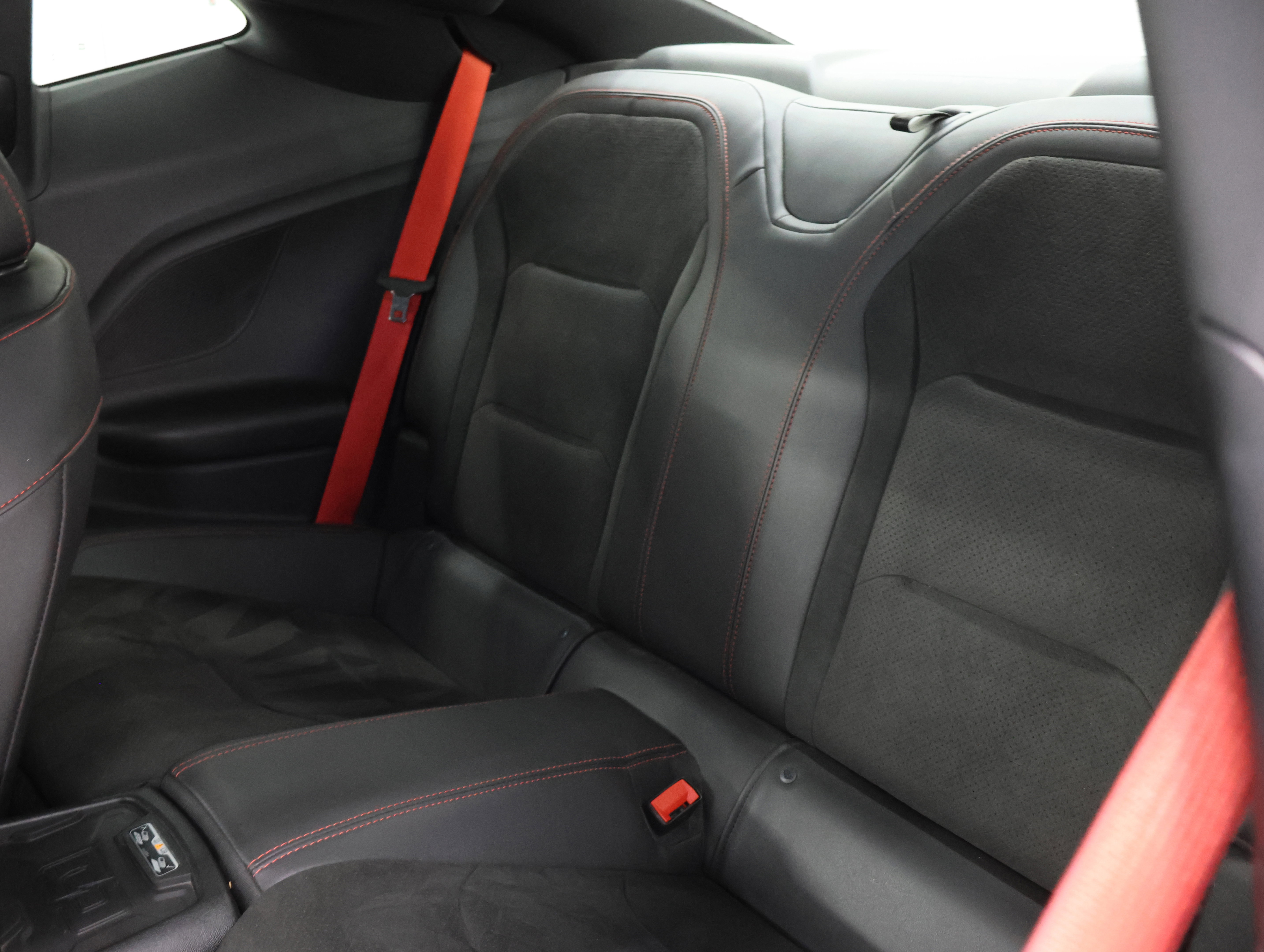 Used 2017 Chevrolet Camaro ZL1 RWD image 9