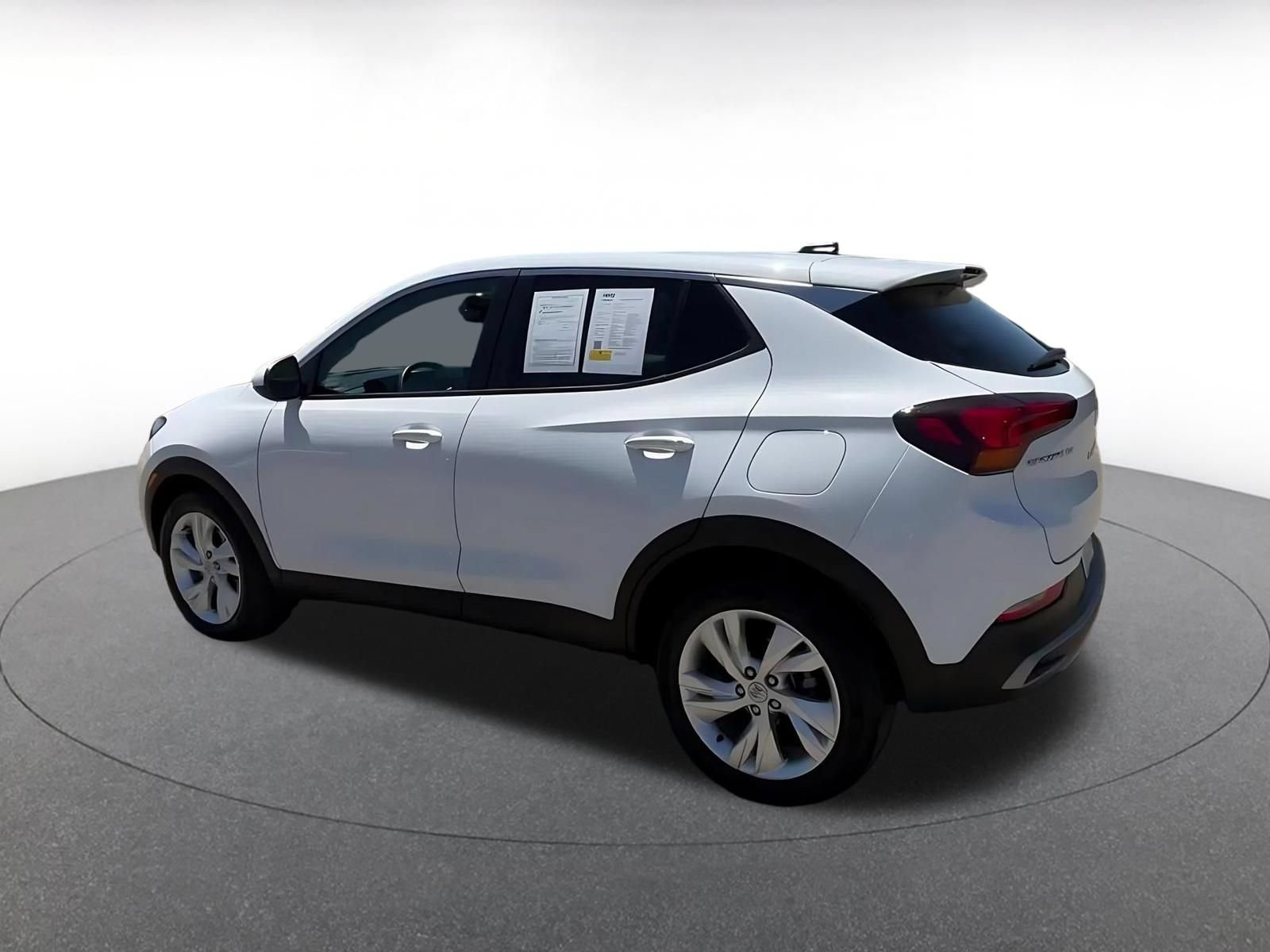 Used 2025 Buick Encore GX Preferred FWD image 9
