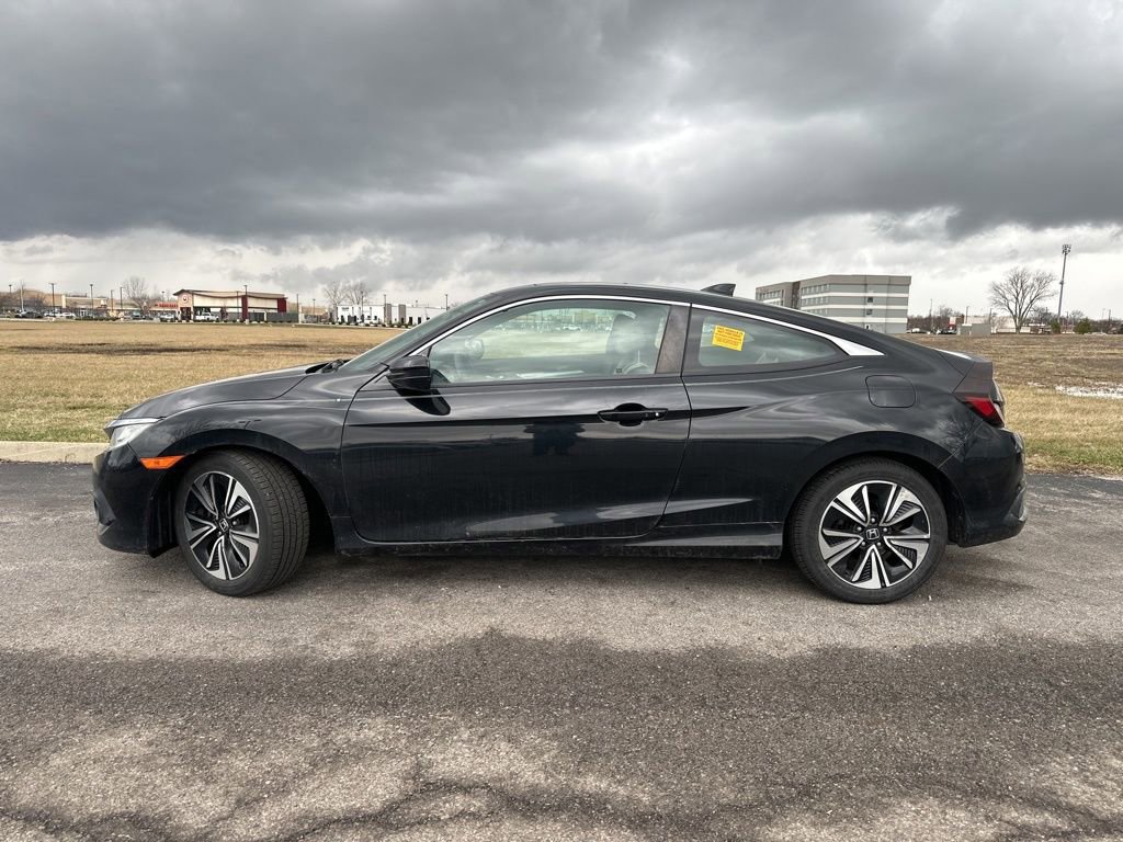 Used 2017 Honda Civic EX-T image 6